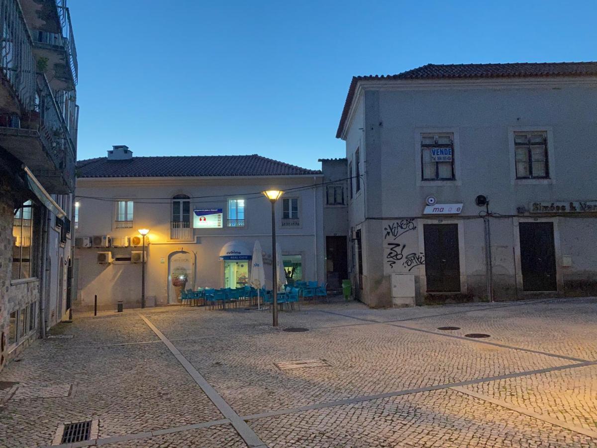 Apartamento Casa Mouzinho De Albuquerque Ourém Exterior foto
